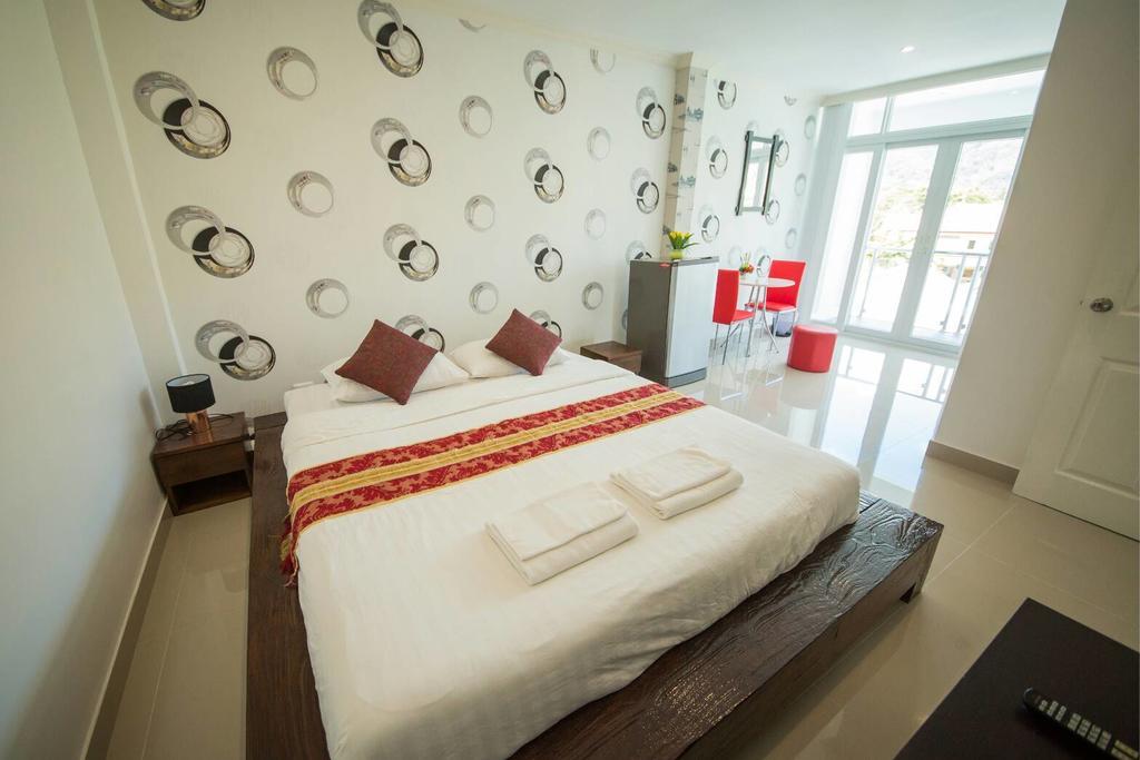 Sea Song Inn شاطئ كامالا الغرفة الصورة